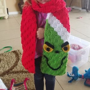 New Crochet Grinch Scarf, 70 inches long